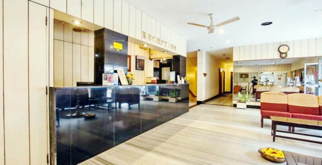 Hotel Pandian Chennai Exterior photo