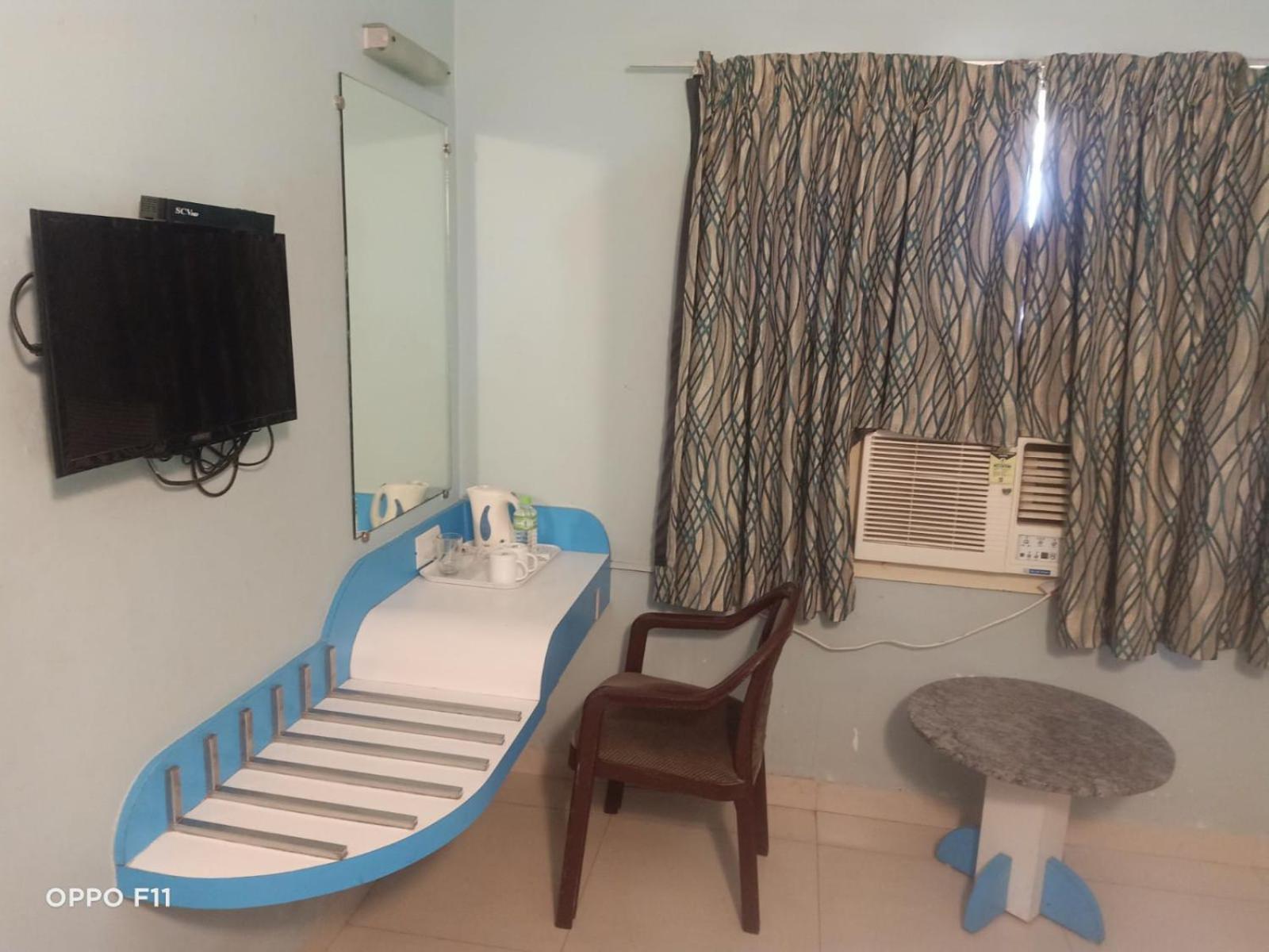 Hotel Pandian Chennai Exterior photo