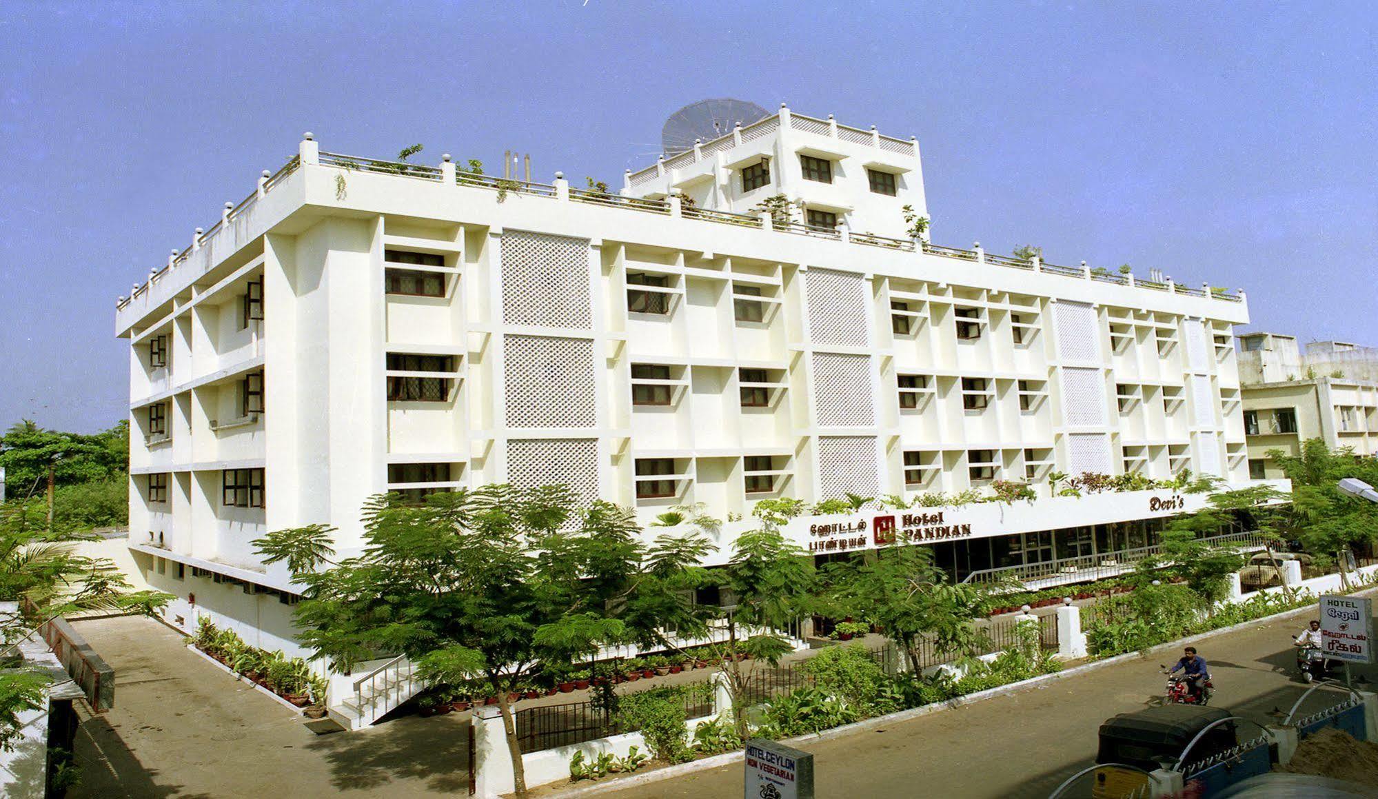 Hotel Pandian Chennai Exterior photo